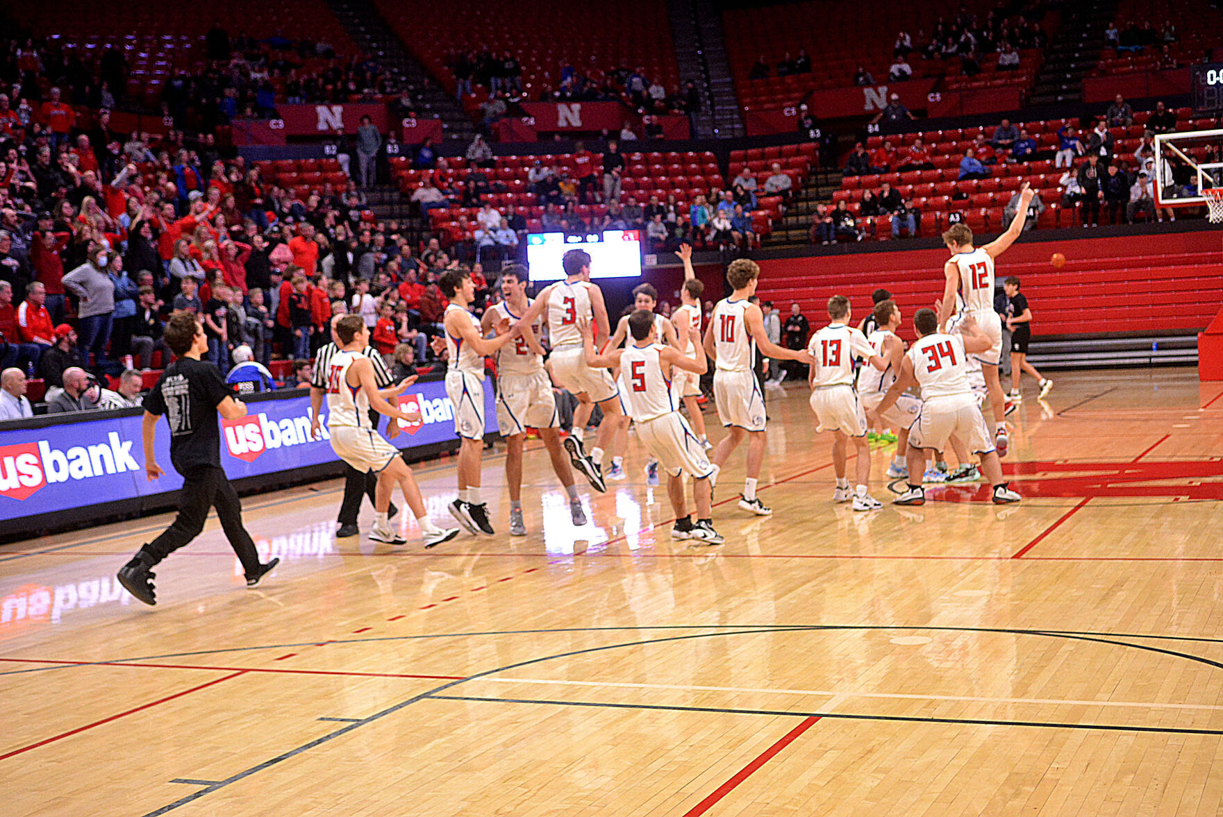 HLHF Boys Basketball